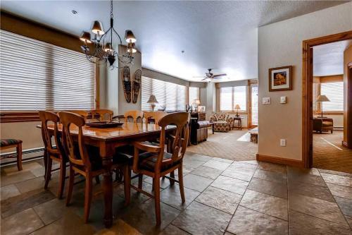 Torian Plum Creekside 513