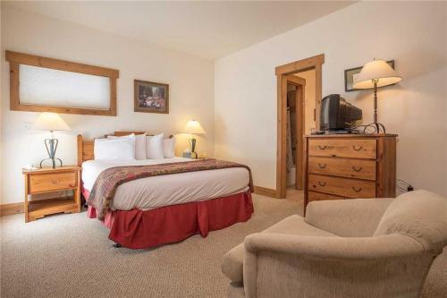 Saddle Creek Sc745