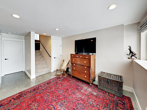 702 Gilpin Street Townhome