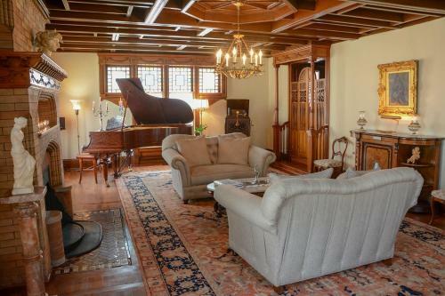 The Towers Bed & Breakfast