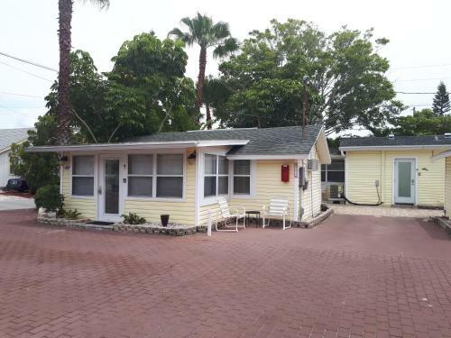 Villa The Cottages At Madeira Beach