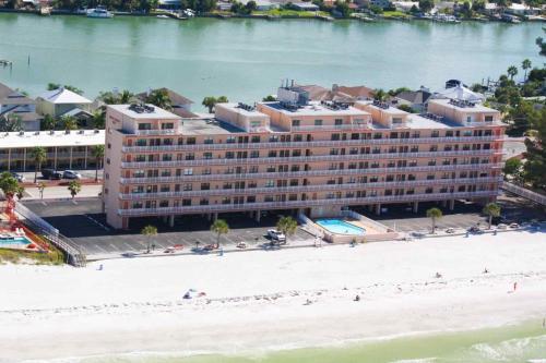 Apartamento 602 - Sunset Chateau