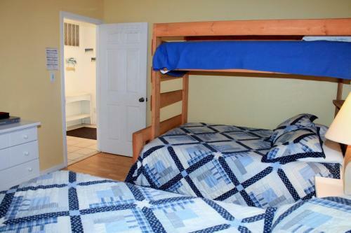 Sea Breeze 201 Apartment