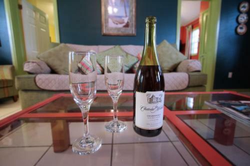 Apartamento Whispers Resort #7 - Two Bedroom Condominium