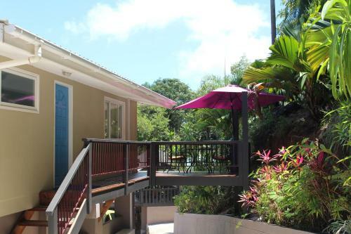 Stephna Residence