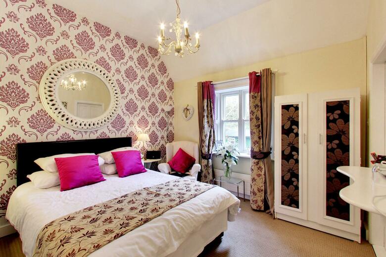 Hostal Robin Hill House