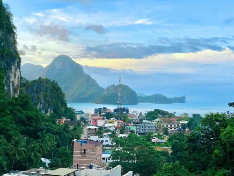 Hotel El Nido Viewdeck Cottages