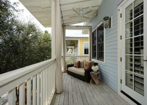 Watercolor By Dune Vacation Rentals - Park District