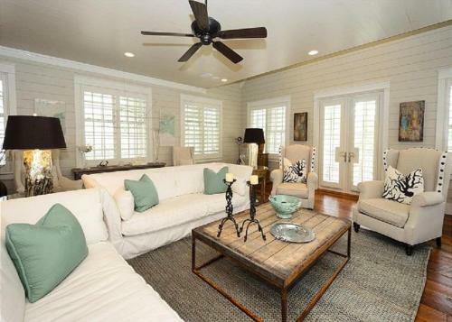 Watercolor By Dune Vacation Rentals - Park District