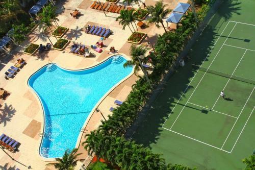 Apartamento Collins Condo #211333