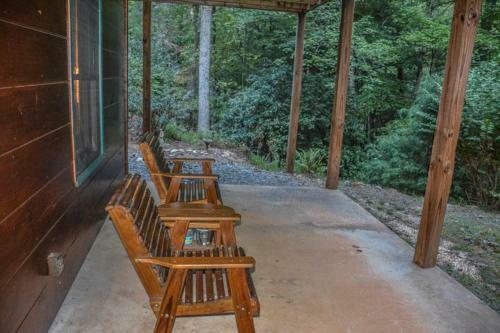 Bumpa Bear Hideaway