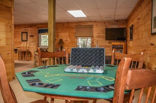 Bumpa Bear Hideaway