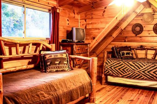 Rivers Edge Cabin