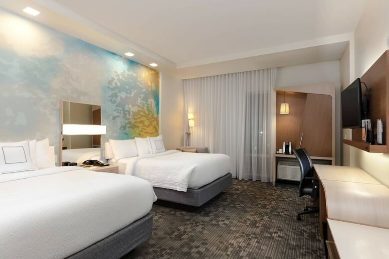 Hotel Courtyard By Marriott Savannah Airport