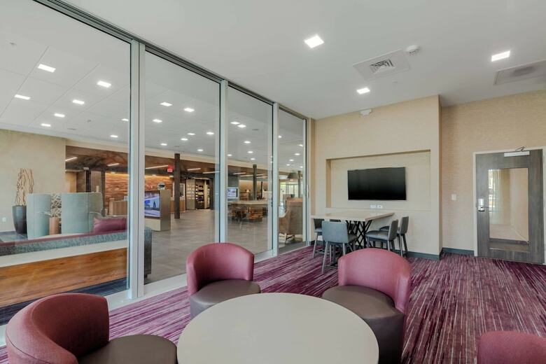 Hotel Courtyard By Marriott Savannah Airport