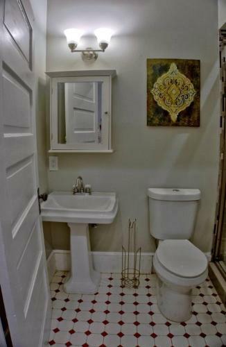 Beautiful 6 Bed, 5 Bath Historic Savannah Home