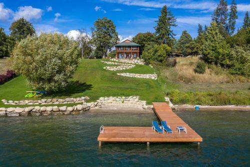 Kootenai Bay Retreat