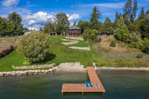 Kootenai Bay Retreat