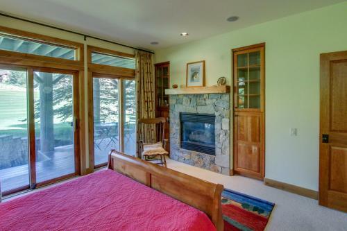 Legends - Simply Perfect Elkhorn Retreat