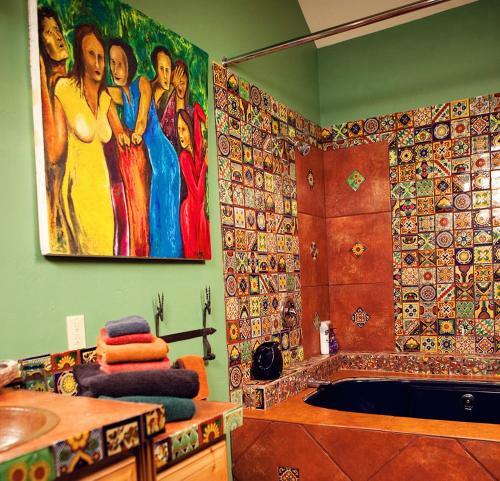 Bed & Breakfast Talus Rock Retreat