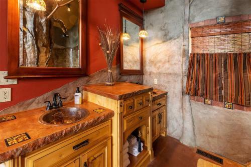 Bed & Breakfast Talus Rock Retreat