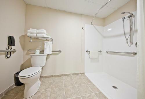 Hotel Cobblestone Inn & Suites - Boone