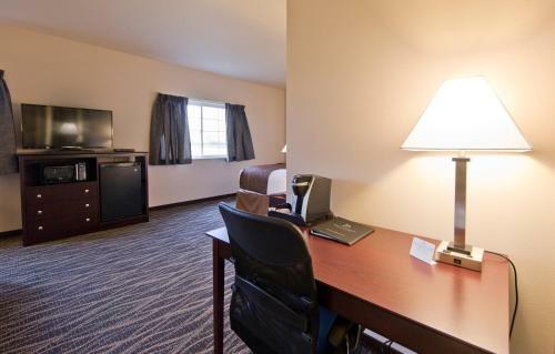 Hotel Cobblestone Inn & Suites - Boone