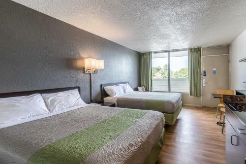 Hotel Studio 6 Pekin