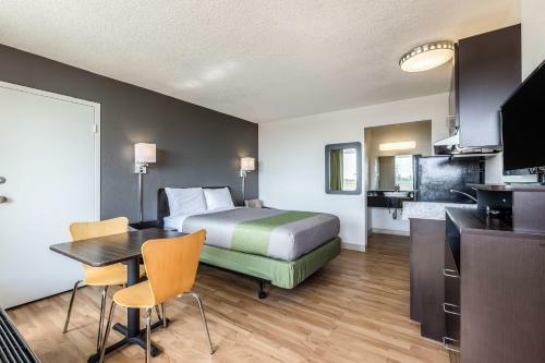 Hotel Studio 6 Pekin