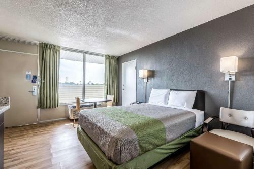 Hotel Studio 6 Pekin