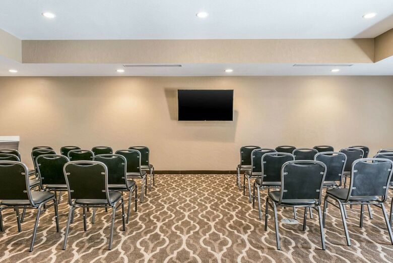 Hotel Comfort Suites Florence - Cincinnati South