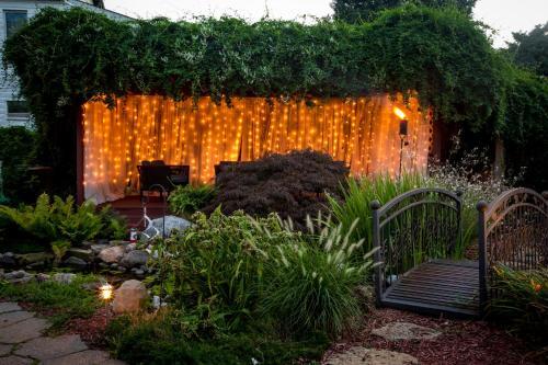 Weller Haus Bed, Breakfast & Event Center