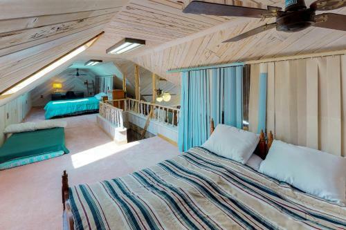 Moosehead Sports Lodge
