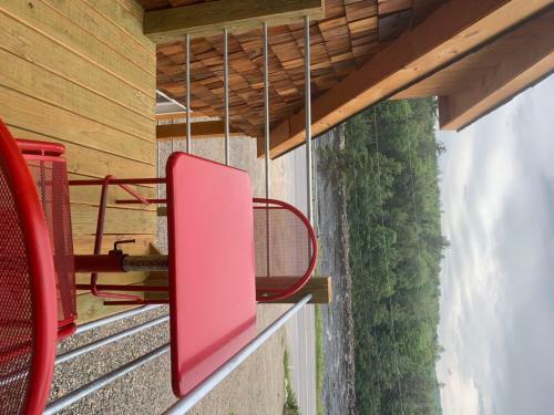 Hawk's Nest Lodge