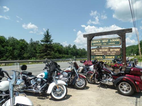 Hawk's Nest Lodge