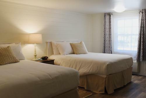 Posada Sandwich Inn And Suites