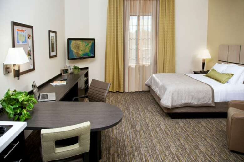 Hotel Candlewood Suites - Brighton