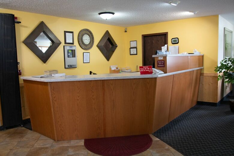 Hotel East Grand Inn