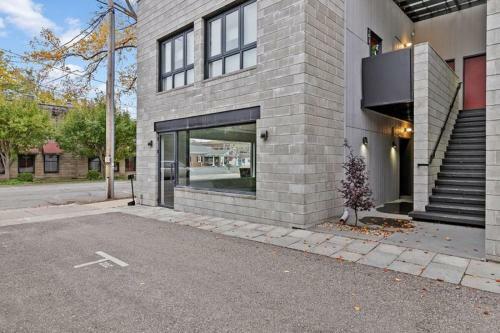 Mews 203