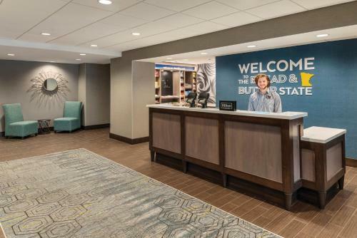 Hotel Hampton Inn Brooklyn Park