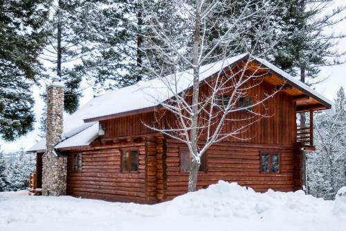 Blacktail Cabin