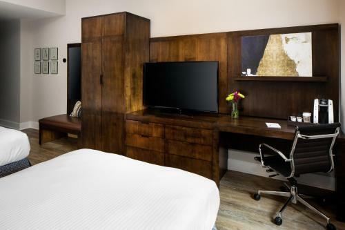 Watt Hotel Rahway, Tapestry Collection By Hilton