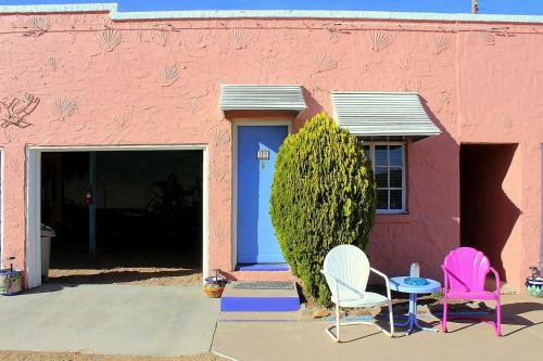 Albergue Blue Swallow Motel