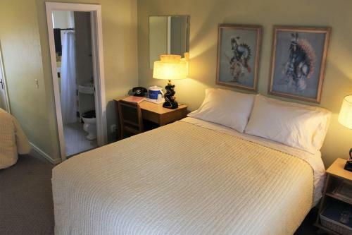 Albergue Blue Swallow Motel