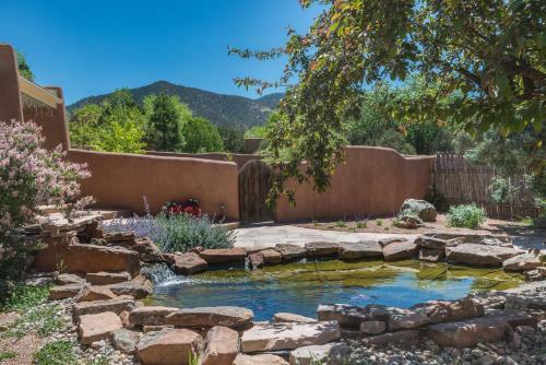 1 Bedroom - East Side, Serene Views, Tranquil - Suenos
