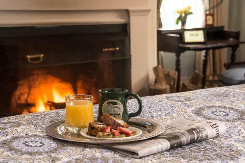 Caldwell House Bed And Breakfast