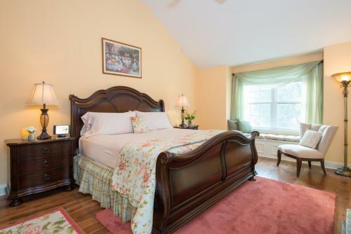 Caldwell House Bed And Breakfast