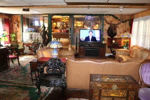 Hotel Colonial Inn