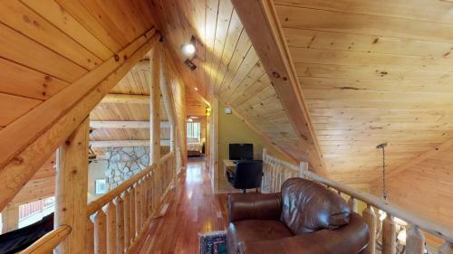 Lake Placid & Whiteface Grand Meadows Lodge