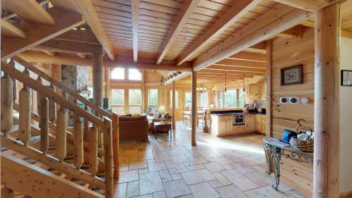 Lake Placid & Whiteface Grand Jay Lodge